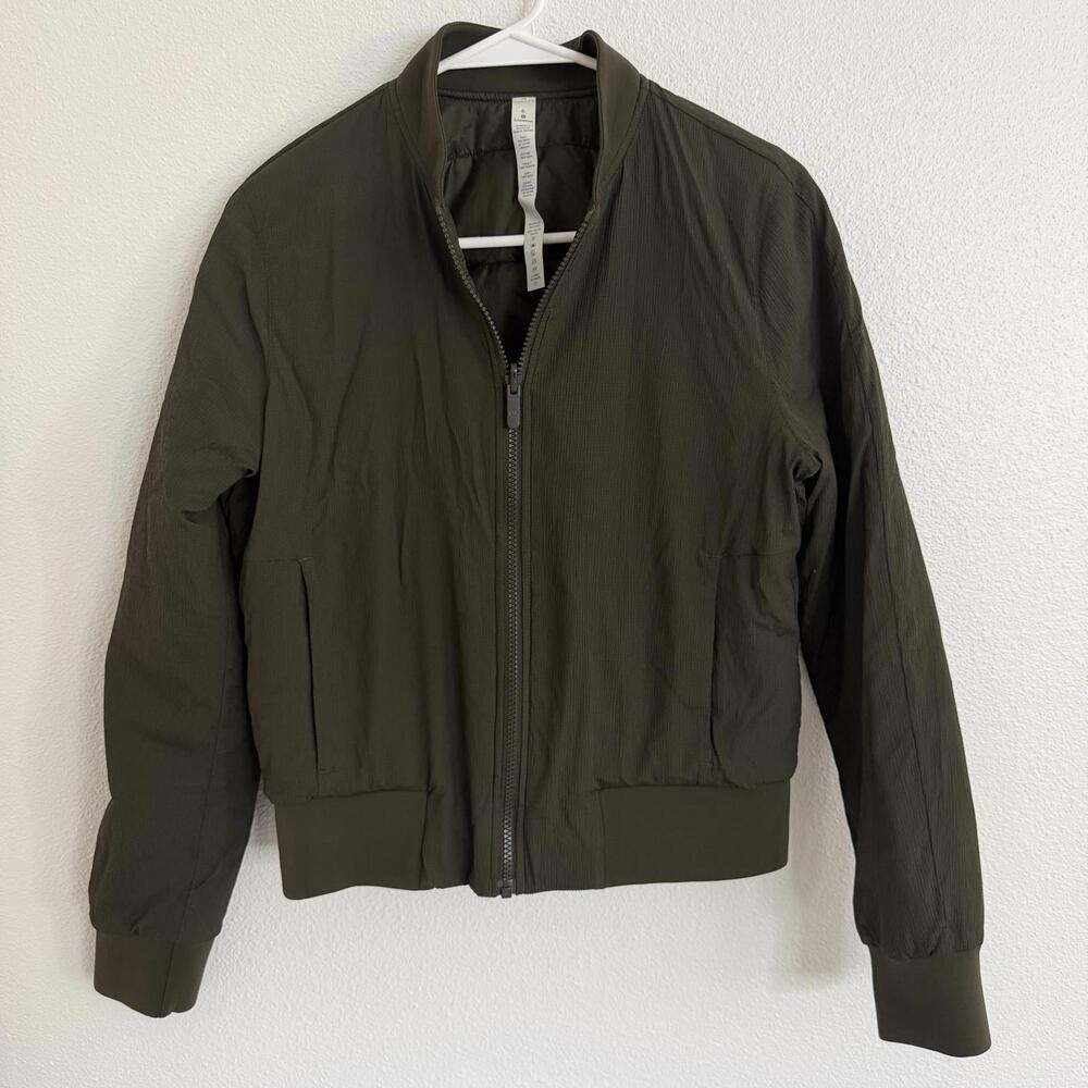 NWOT Lululemon Non-Stop Reversible Bomber Jacket in Dark Olive Size 6